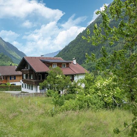 Holiday Home Near Ski Resort In St Gallenkirch Sankt Gallenkirch Ngoại thất bức ảnh